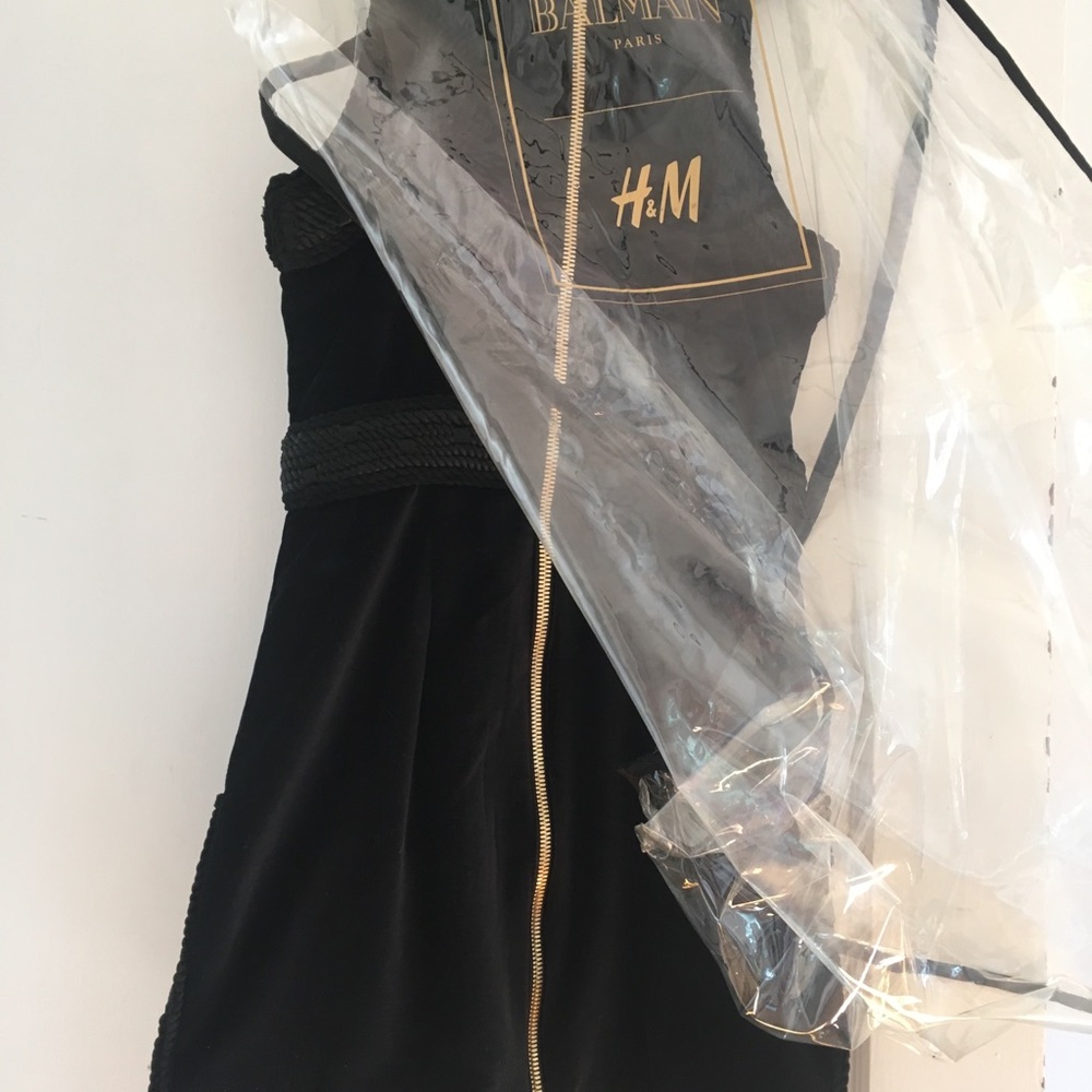 Balmain Paris, H&M Black Velvet Dress